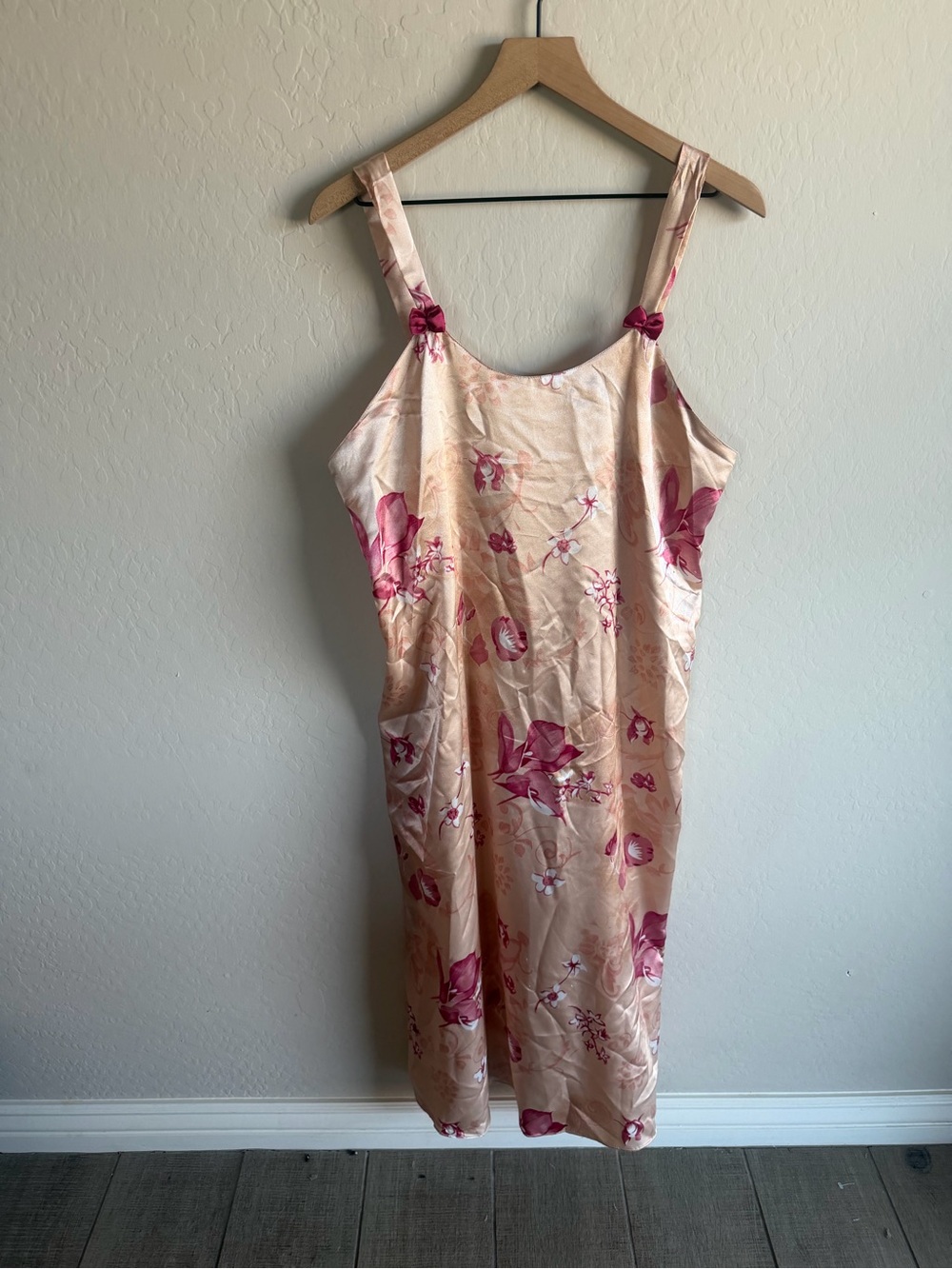 Satin Floral Nightgown Slip Dress Peach Pink L Bow Coquette Lightweight Comfy